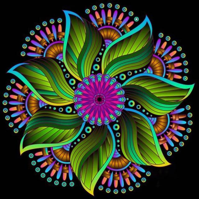 Broderie Diamant Mandala Rosace Végétale